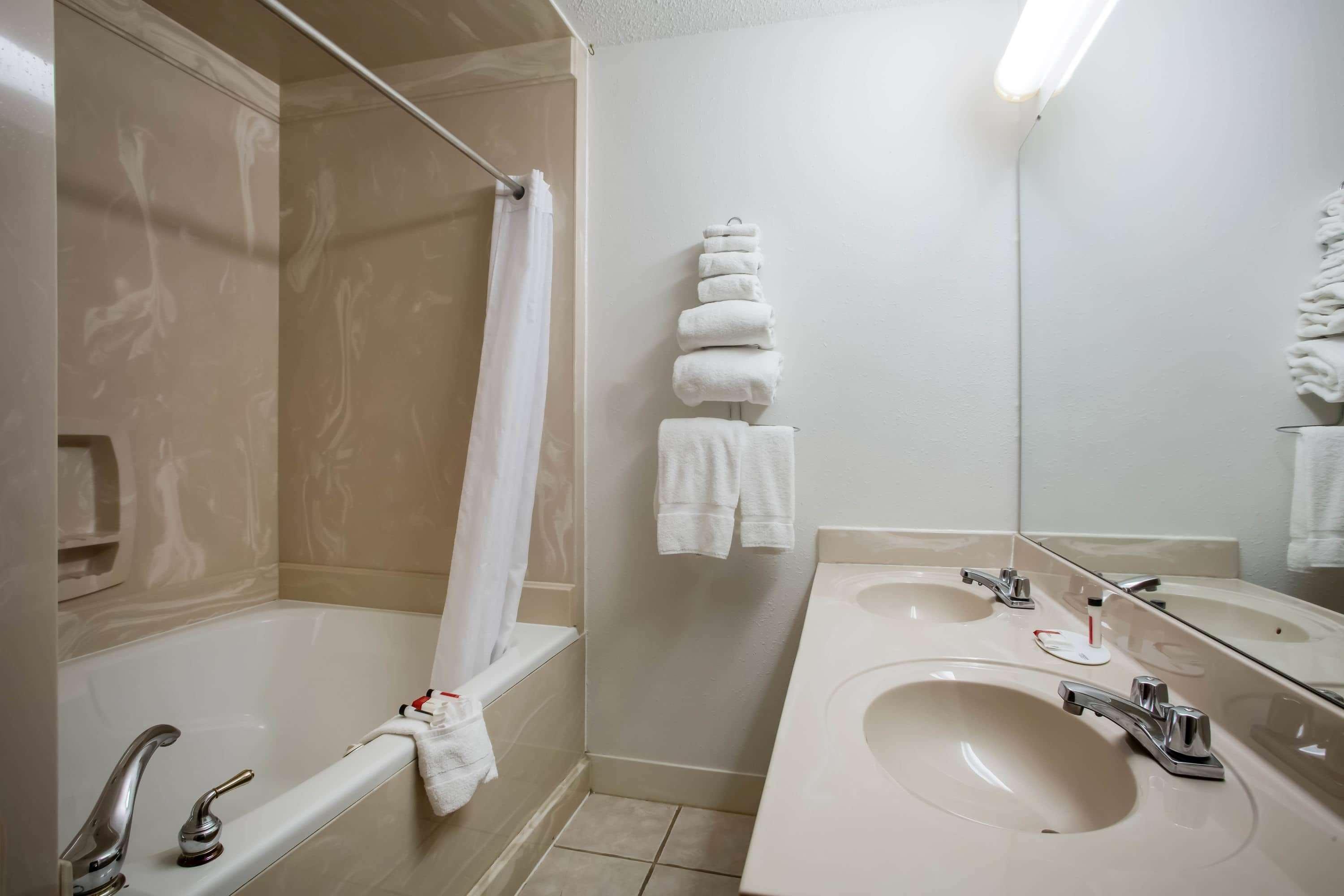 Hotel Super 8 By Wyndham Washington Exterior foto