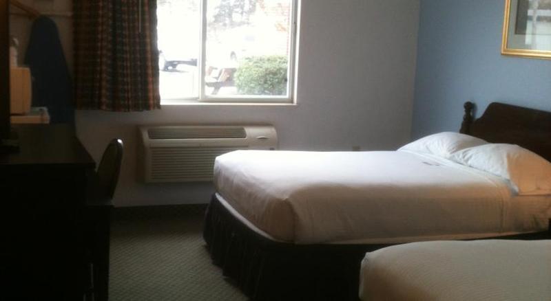 Hotel Super 8 By Wyndham Washington Exterior foto
